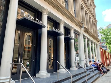 Street_entrance_of_New_York_Academy_of_Art