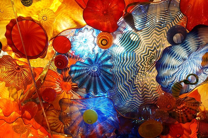 Two Stunning Chihuly’s Come to Auction